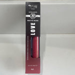 Batom líquido matte vermelho de longa duração (até 30 e 24 horas), com alta pigmentação e acabamento aveludado.