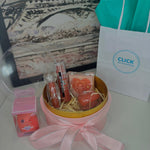 Kit Maquiagem Caixa Sweet Love – Gloss, Lip Balm de Coração, Blush Stick e Paleta e Sacola Personalizada